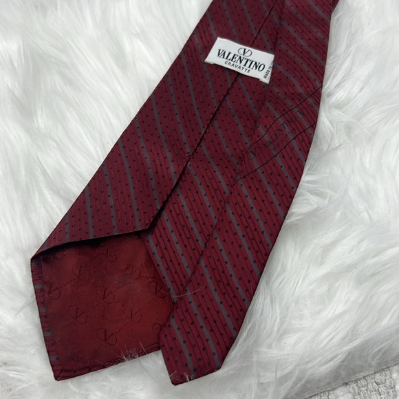 Valentino Cravatte Dotted Stripes Silk Necktie Men’s 4” Wide 57”L Made In Italy - Picture 3 of 8